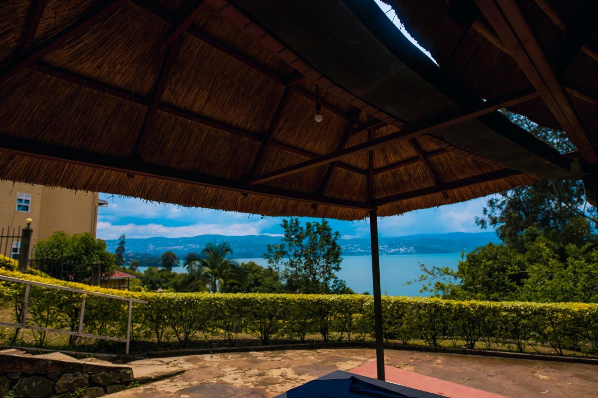 Peace Guest House Muhari Extérieur photo
